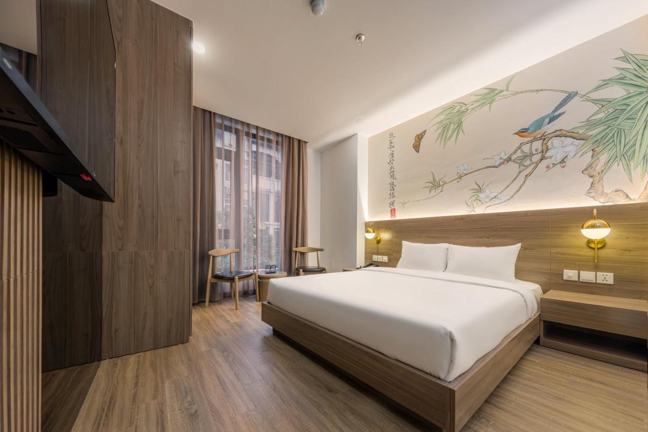 Jacayl Tcg Hotel
