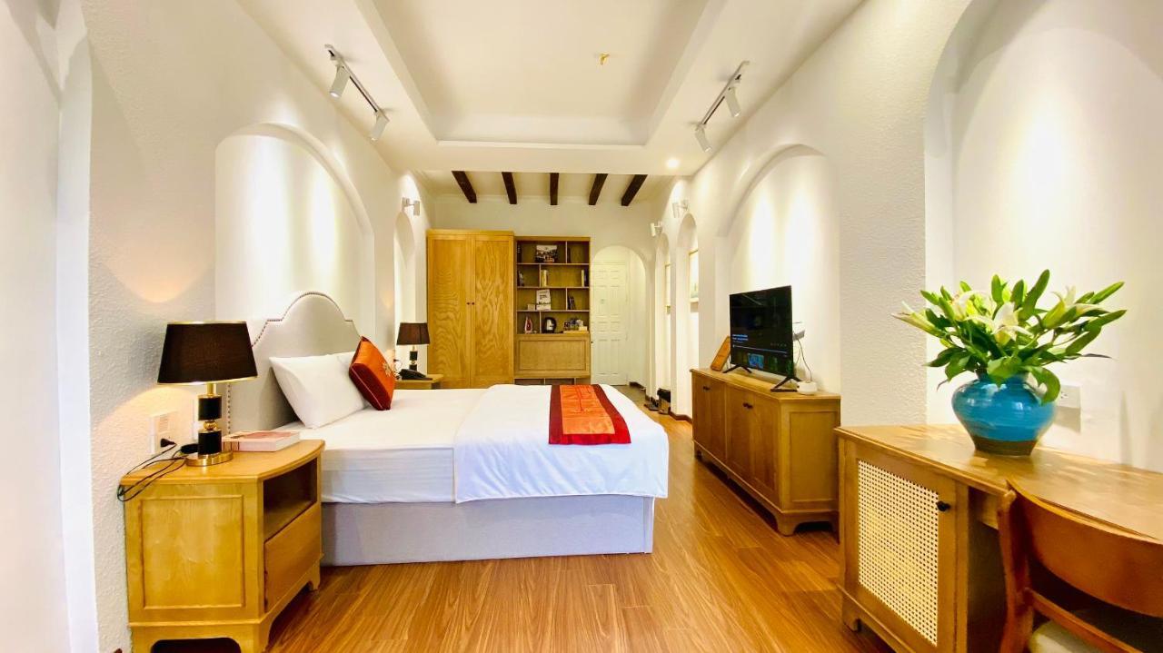 La Mandarina & Travel At 13 Hang Hanh Street Aparthotel Hanoi