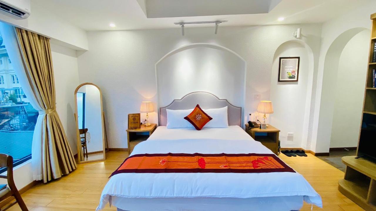 La Mandarina & Travel At 13 Hang Hanh Street Aparthotel