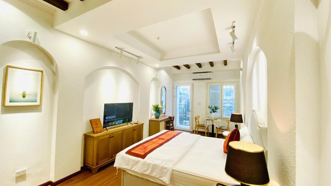 La Mandarina & Travel At 13 Hang Hanh Street Aparthotel *