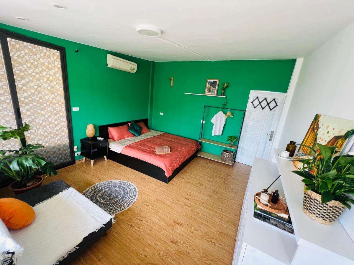 Terra - Big Balcony With Elevator - 150m To Hoan Kiem Apartment *