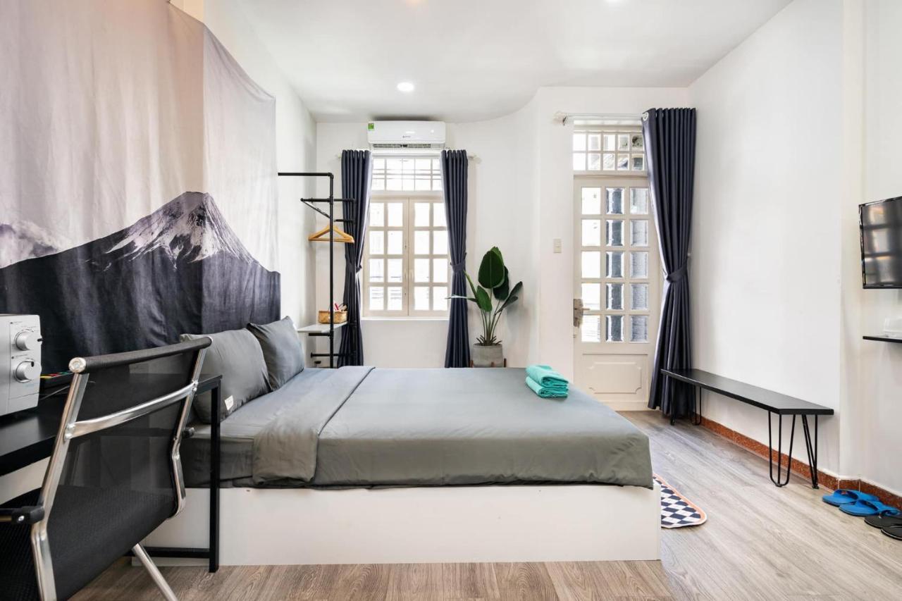 Apartment 21's *