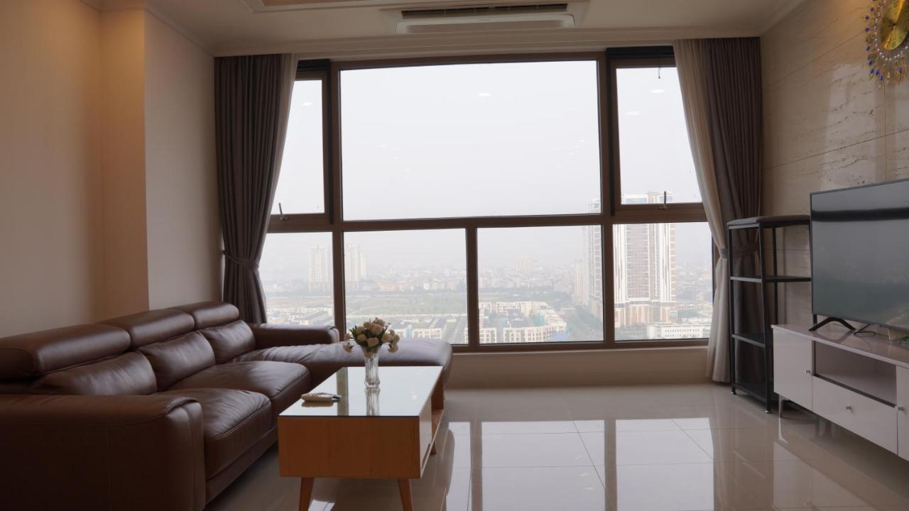 Luxury Bedrooms In Starlake Daewoo Ho Tay