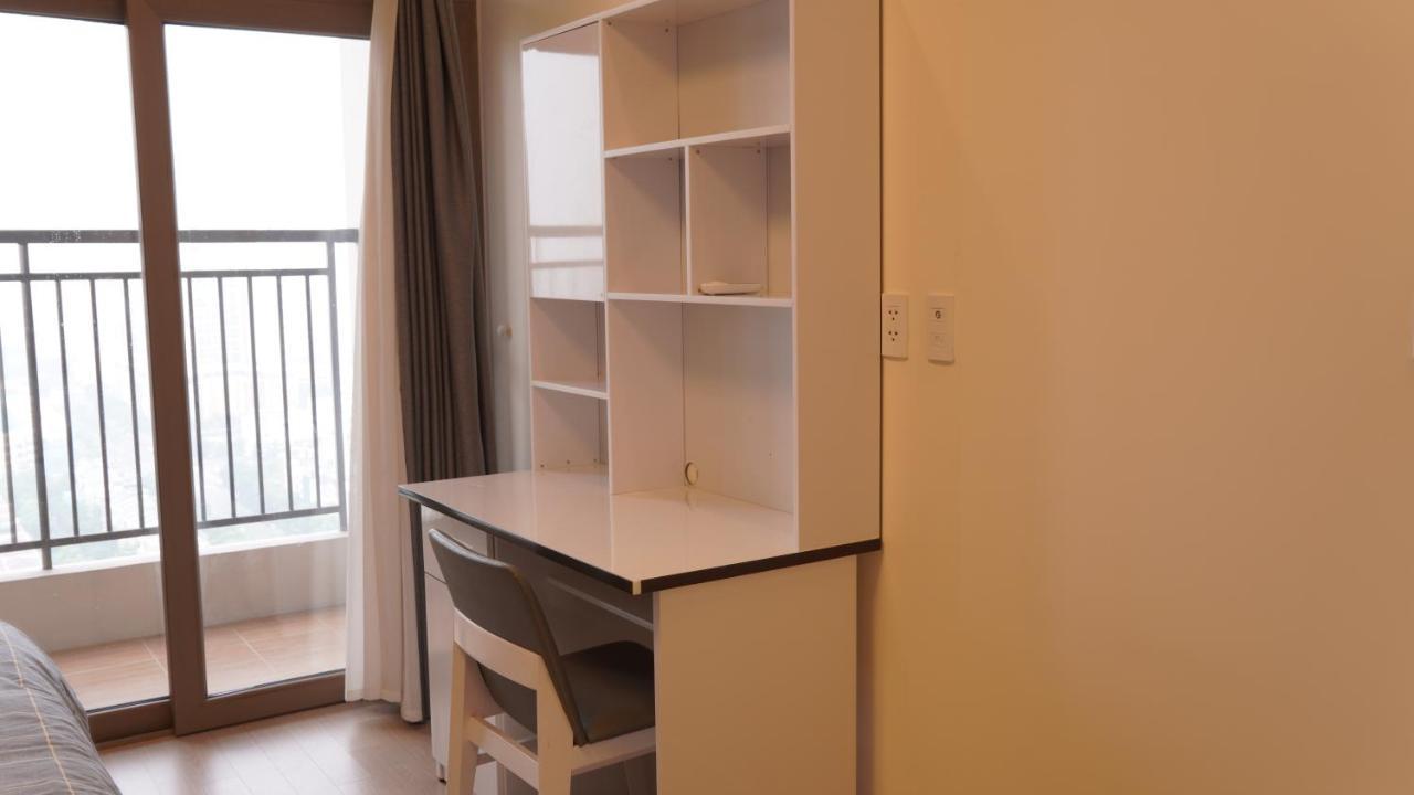 Luxury Bedrooms In Starlake Daewoo Ho Tay * Hanoi