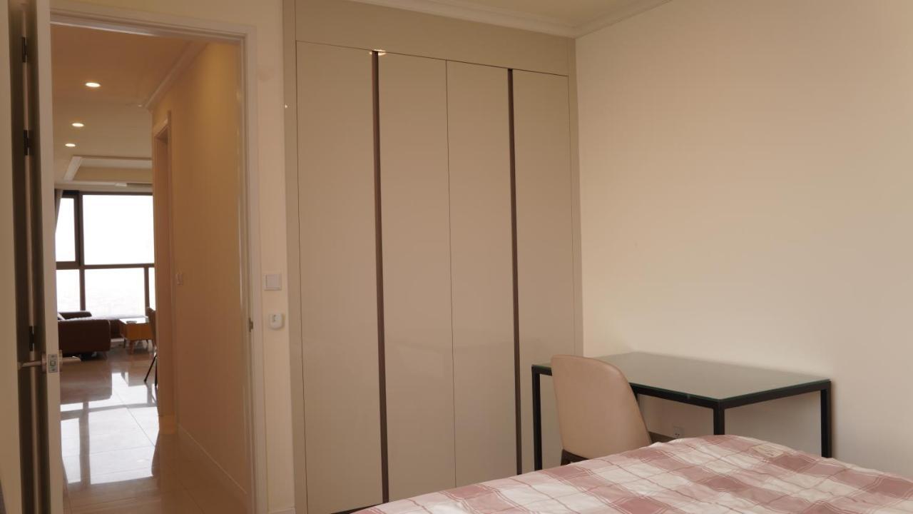 Apartment Luxury Bedrooms In Starlake Daewoo Ho Tay Hanoi