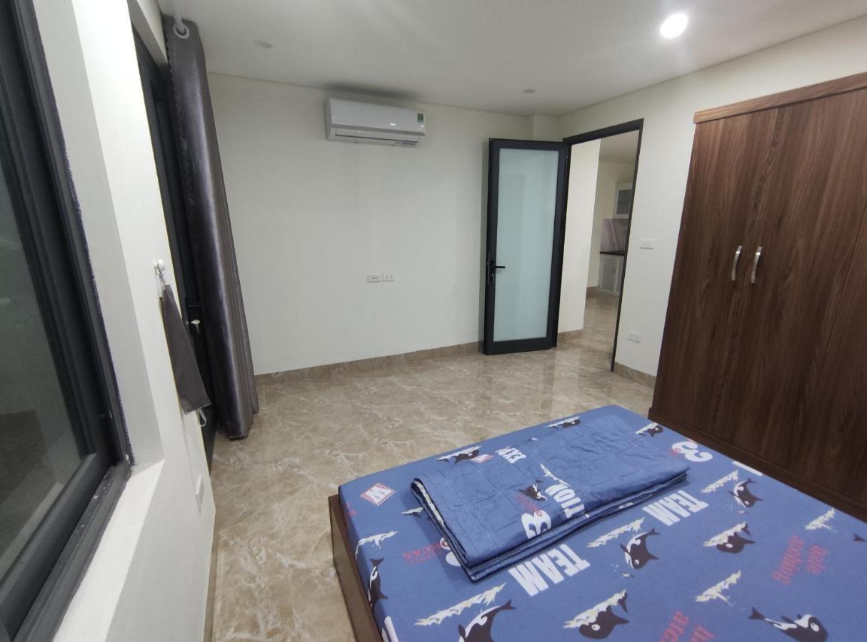 Lica's West * Hanoi