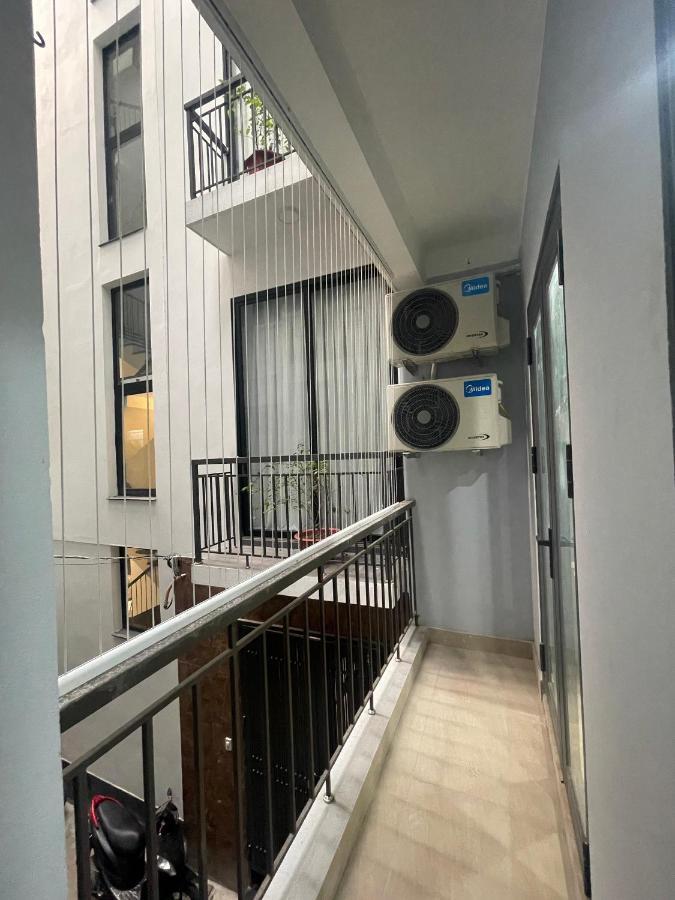 Apartment Lica's West *