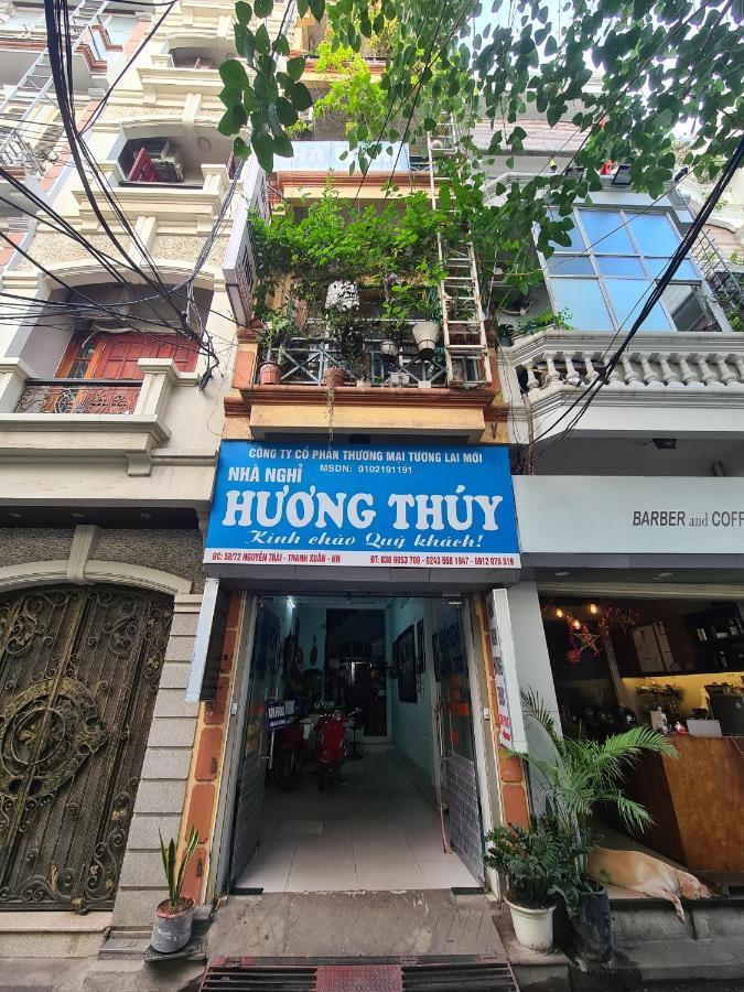 Hotel Nha Nghi Huong Thuy - Tttm Royal *