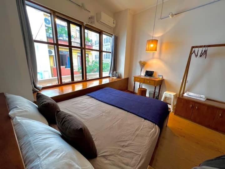 Apartment Old Quarter Luminous Retreat Hanoi