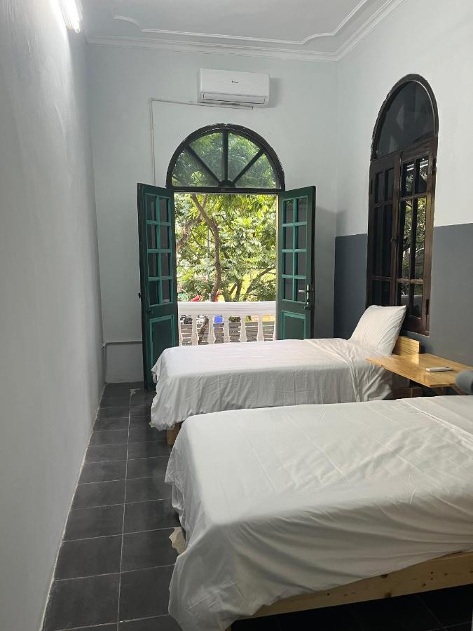 Avana Long Bien Hotel
