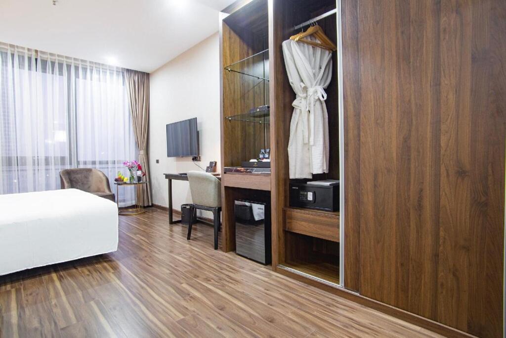 Apartment Western Skyline Hn - By Bay Luxury Hanoi