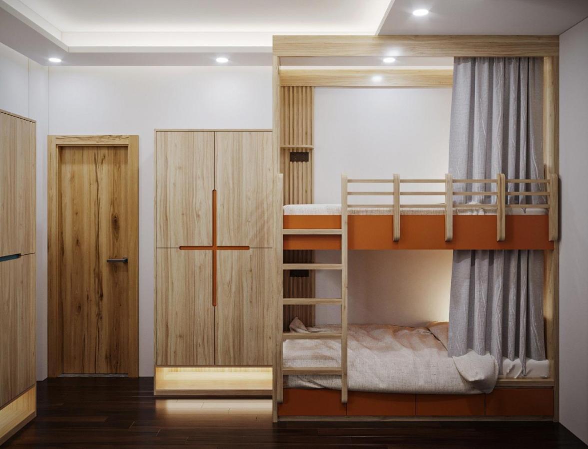 Awesome Hotel