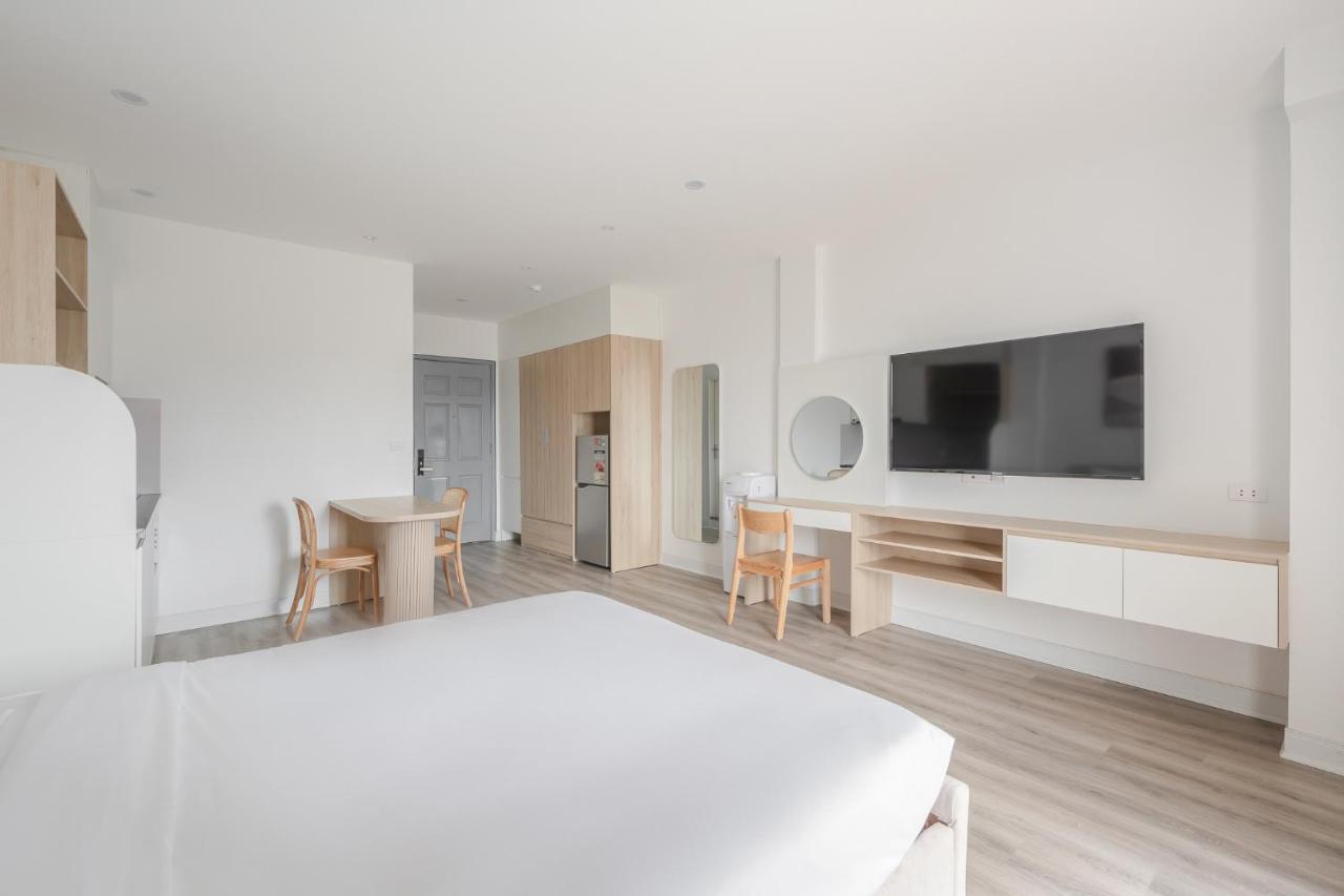 Dom's Aparthotel