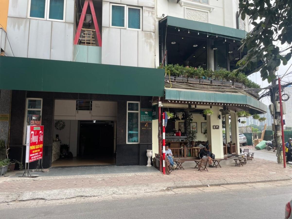 Thuy Tu Hà Nội