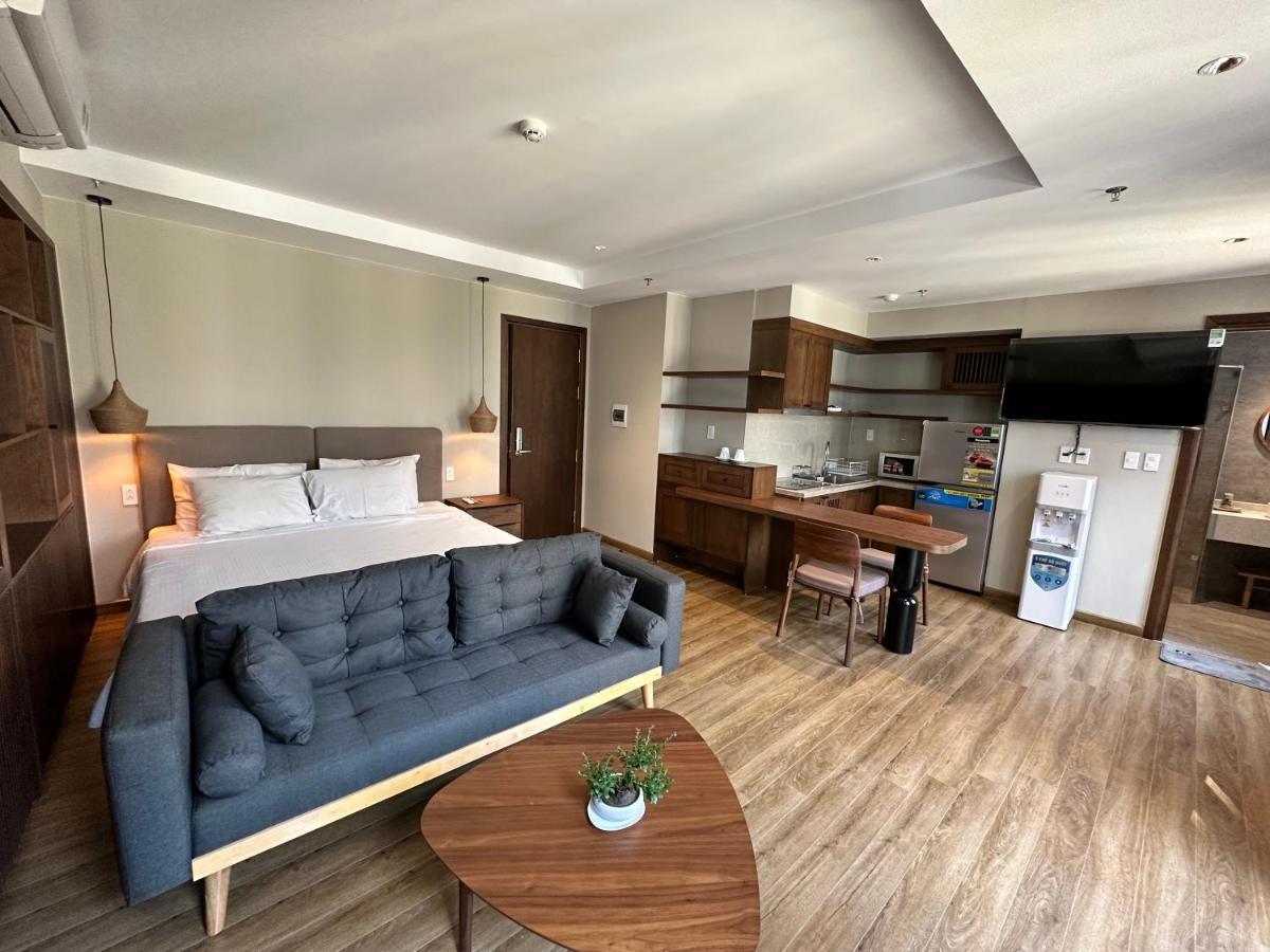 Lagom & Serviced Apartment