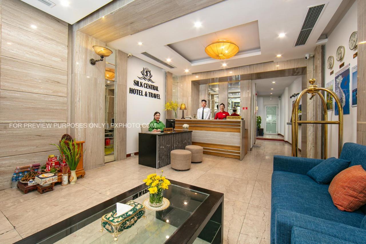 The Silk Boutique & 4*