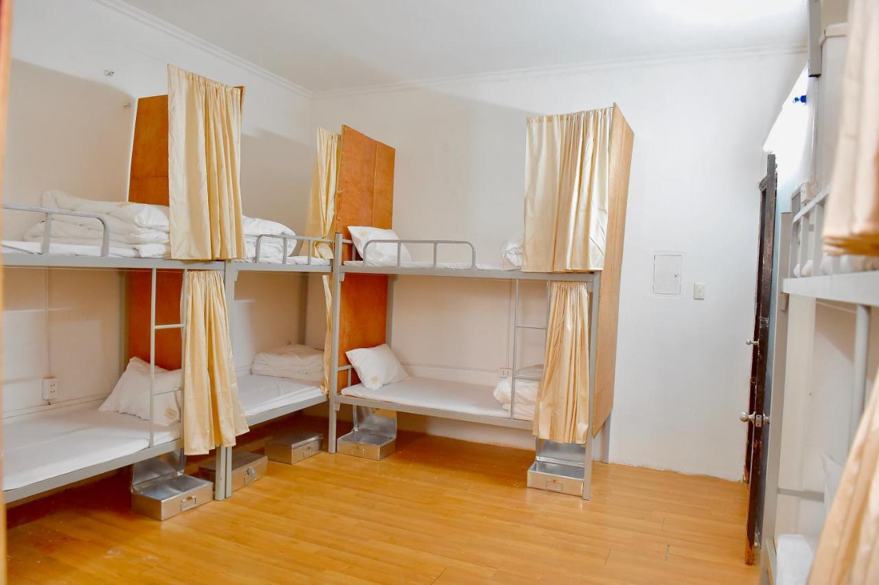 Feliz Hostel *