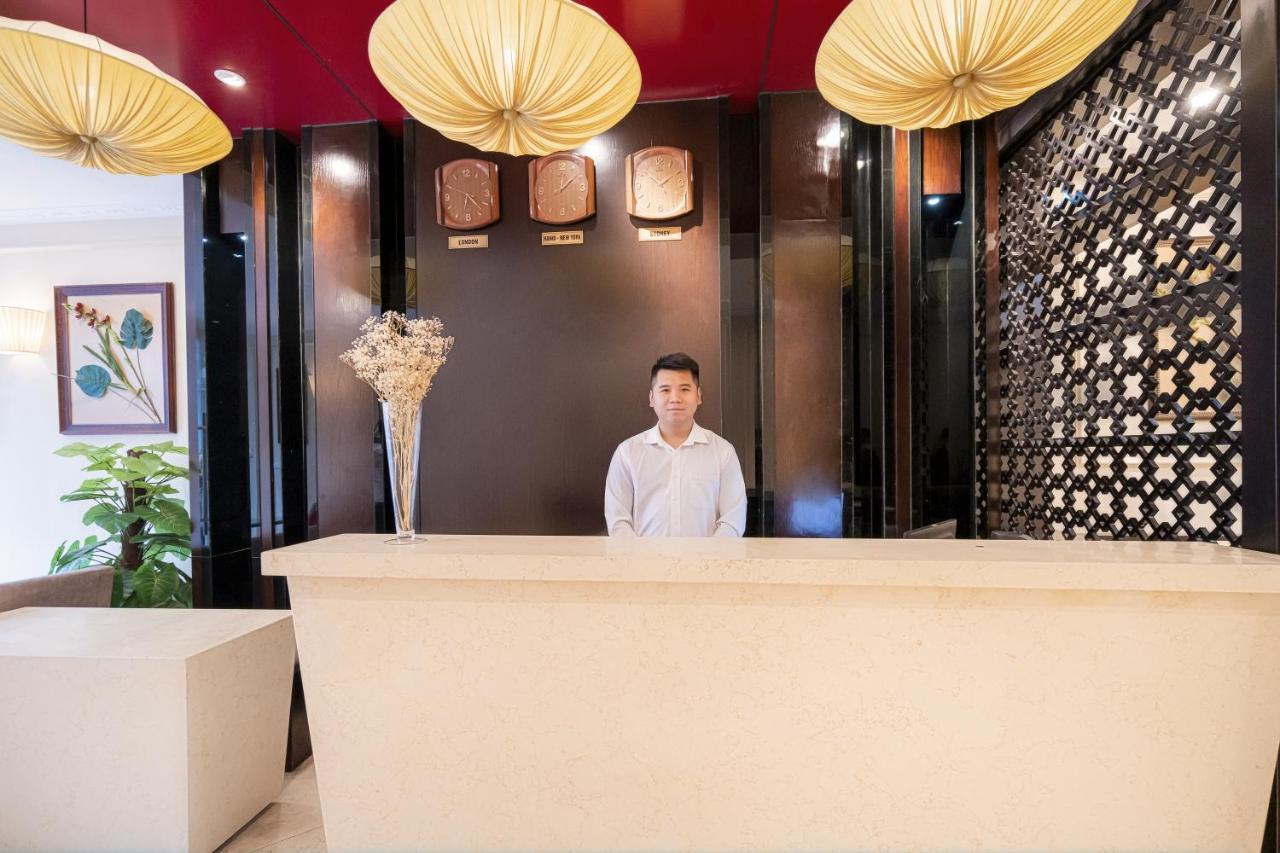 Center Silk Charming & Travel 3* Hanoi
