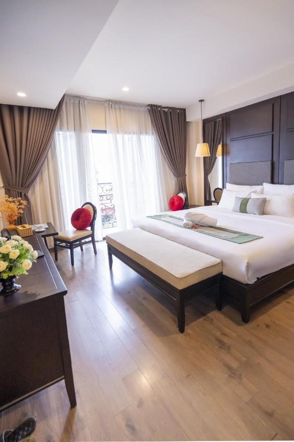 Hotel Center Silk Charming & Travel