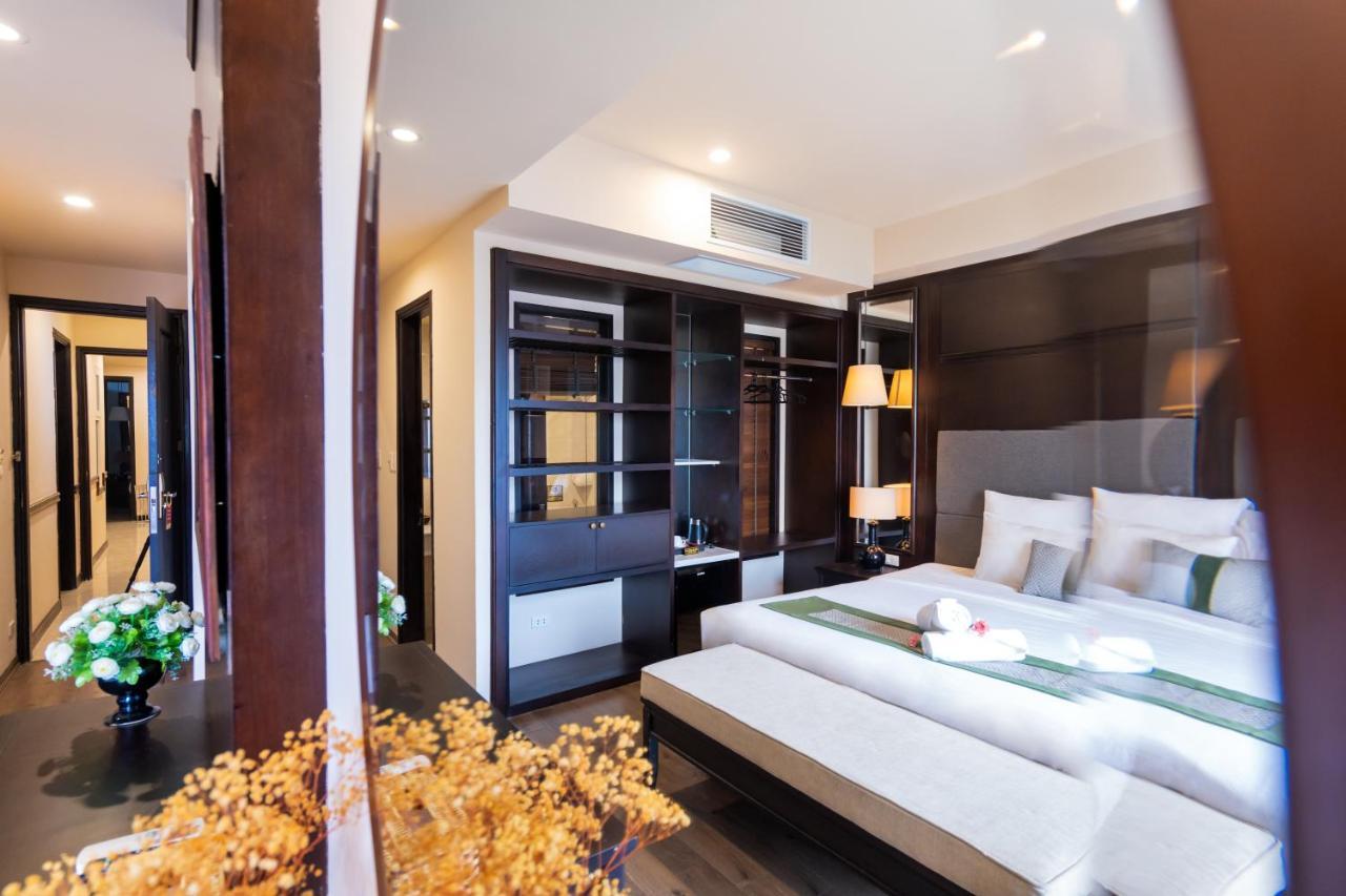 Hotel Center Silk Charming & Travel 3*