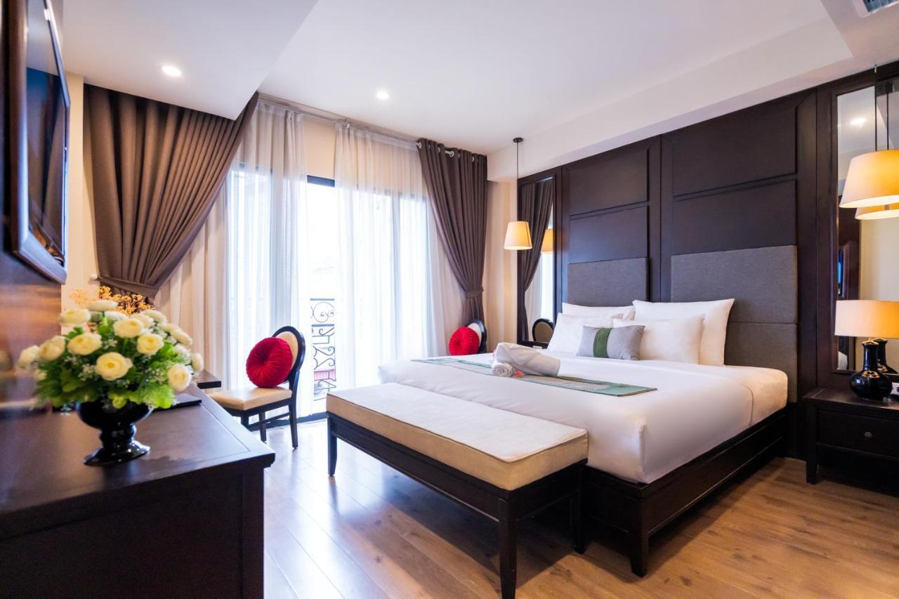 Center Silk Charming & Travel