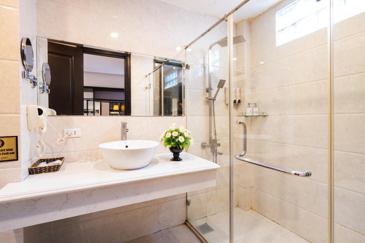 Hotel Center Silk Charming & Travel