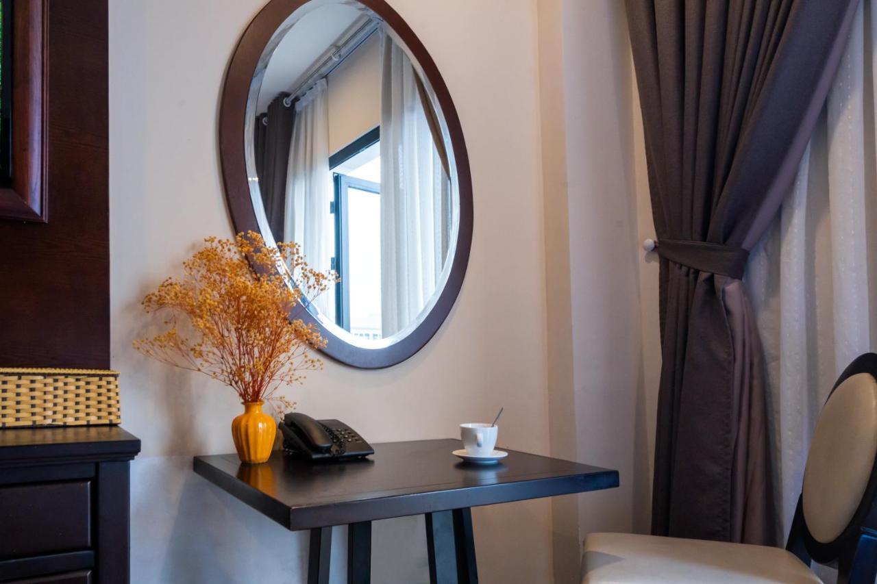Hotel Center Silk Charming & Travel 3*