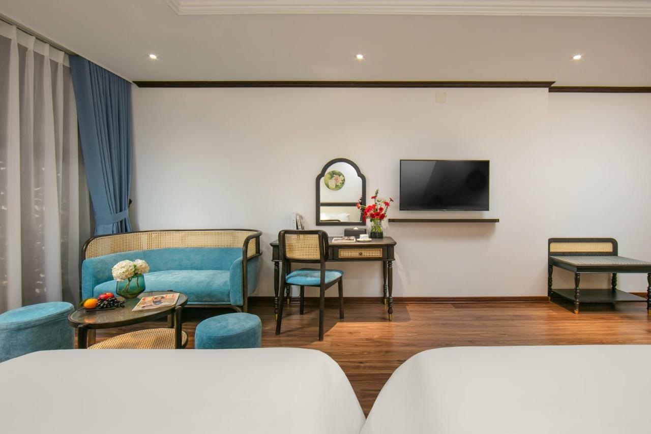 Media & Hotel
