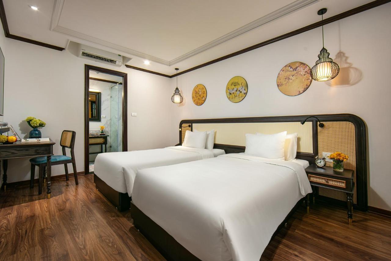 Media & 4* Hanoi