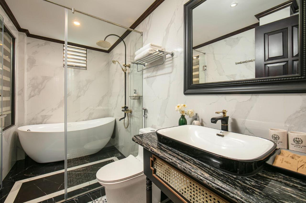 Media & Hotel Hanoi