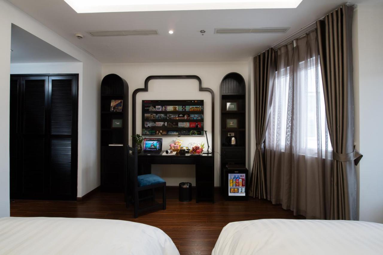 Palago Boutique