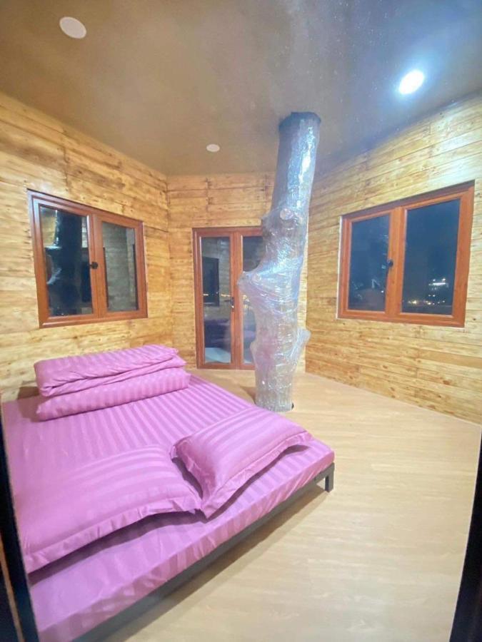 Lodge Nha Tren Cay