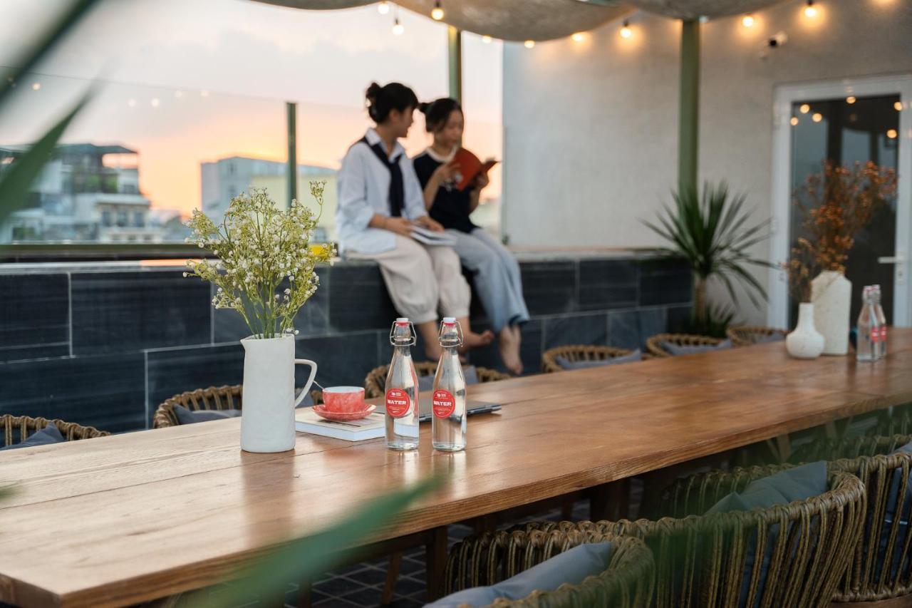 Key Rooftop Pool/best Location/40+pax/gym Hanoi