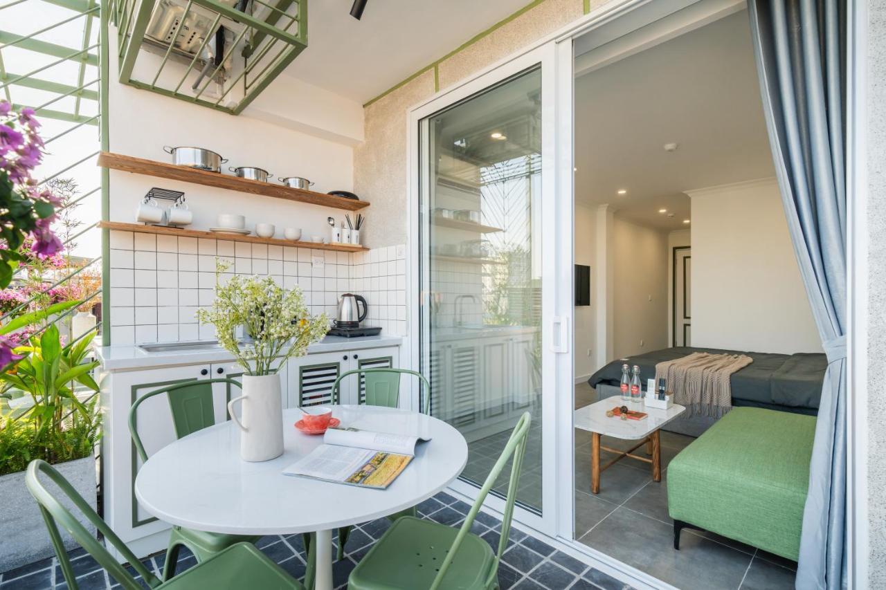 Apartment Key Rooftop Pool/best Location/40+pax/gym