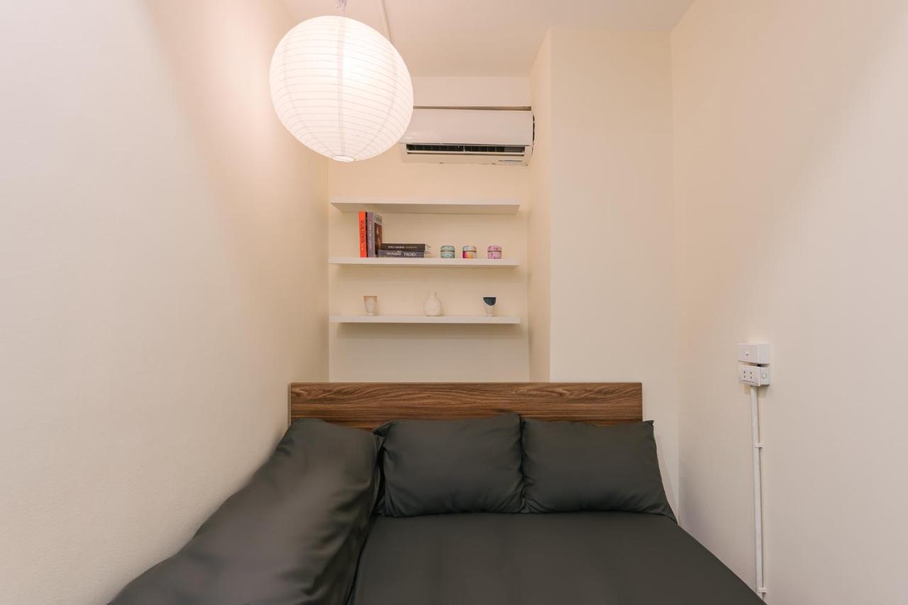 Apartment Delapong Homestay - 50m To Hoan Kiem Lake Hanoi