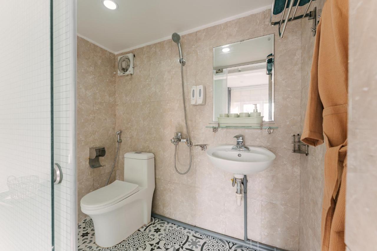 Apartment Delapong Homestay - 50m To Hoan Kiem Lake