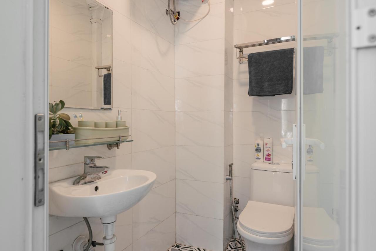 Apartment Delapong Homestay - 50m To Hoan Kiem Lake *