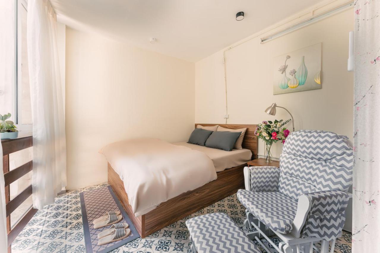 Apartment Delapong Homestay - 50m To Hoan Kiem Lake