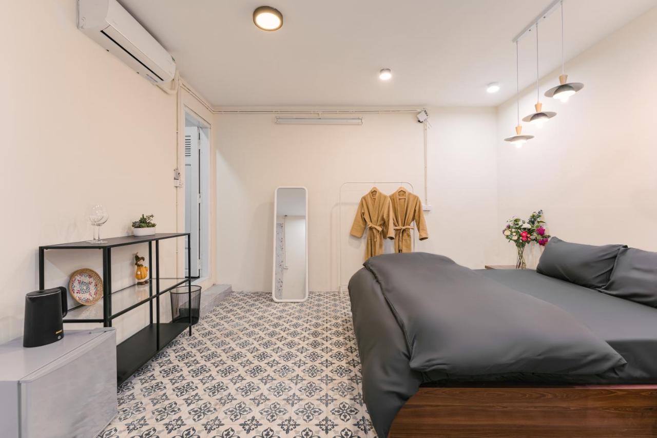 Delapong Homestay - 50m To Hoan Kiem Lake Apartment