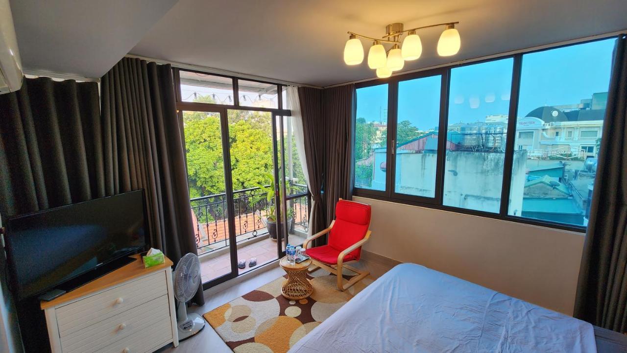 T Balcony Hanoi