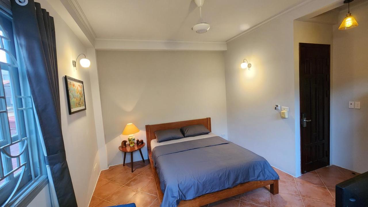 Homestay T Balcony