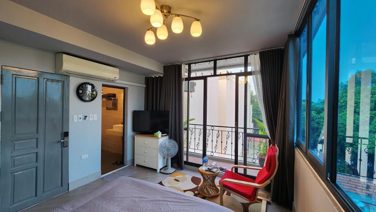 Homestay T Balcony *