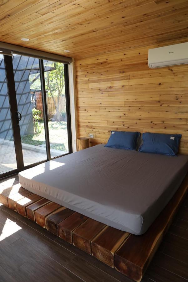 Soc Son Homestay - Bird House Hanói