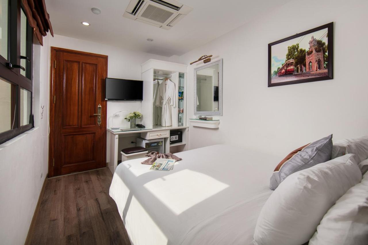 Trangtrang Premium & Sky Bar Khách sạn Hà Nội