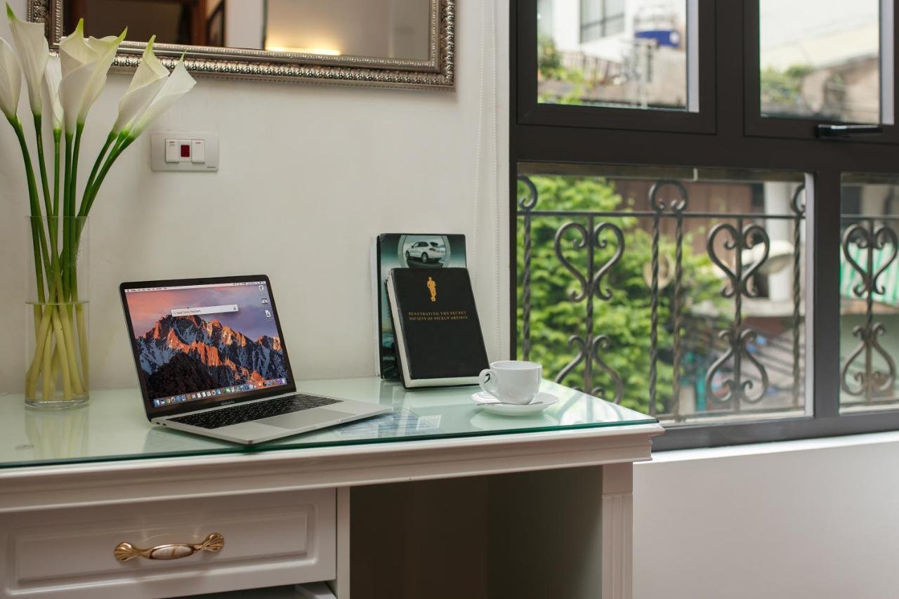 Trangtrang Premium & Sky Bar Khách sạn