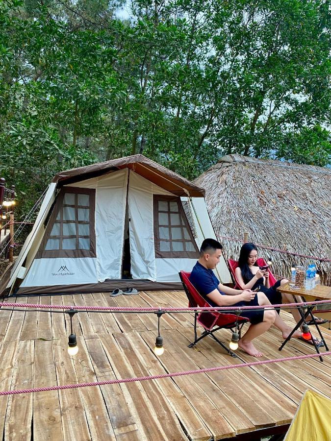 Luxury tent Leu Biet Thu Hanoi