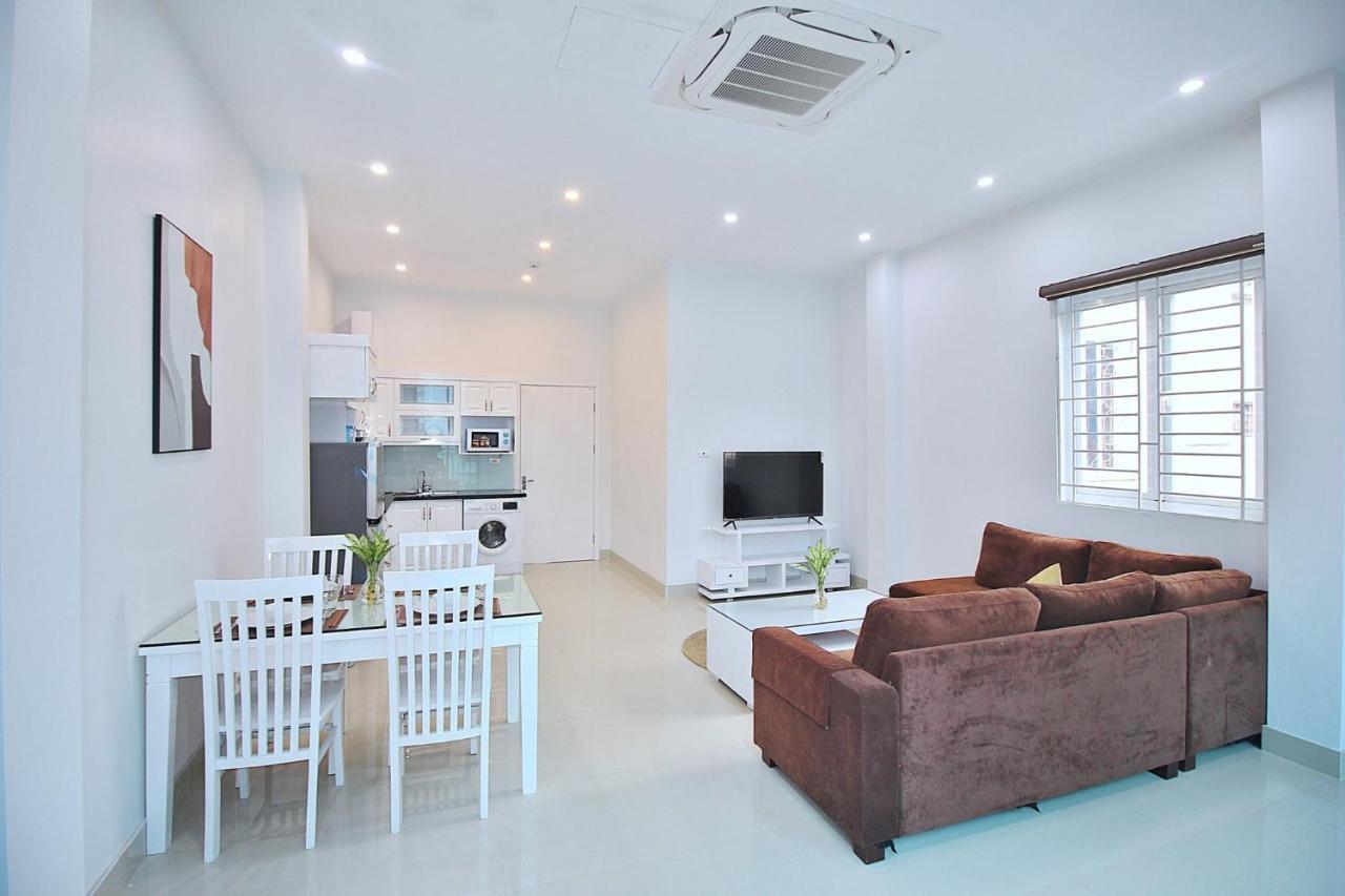 Apartment Iii