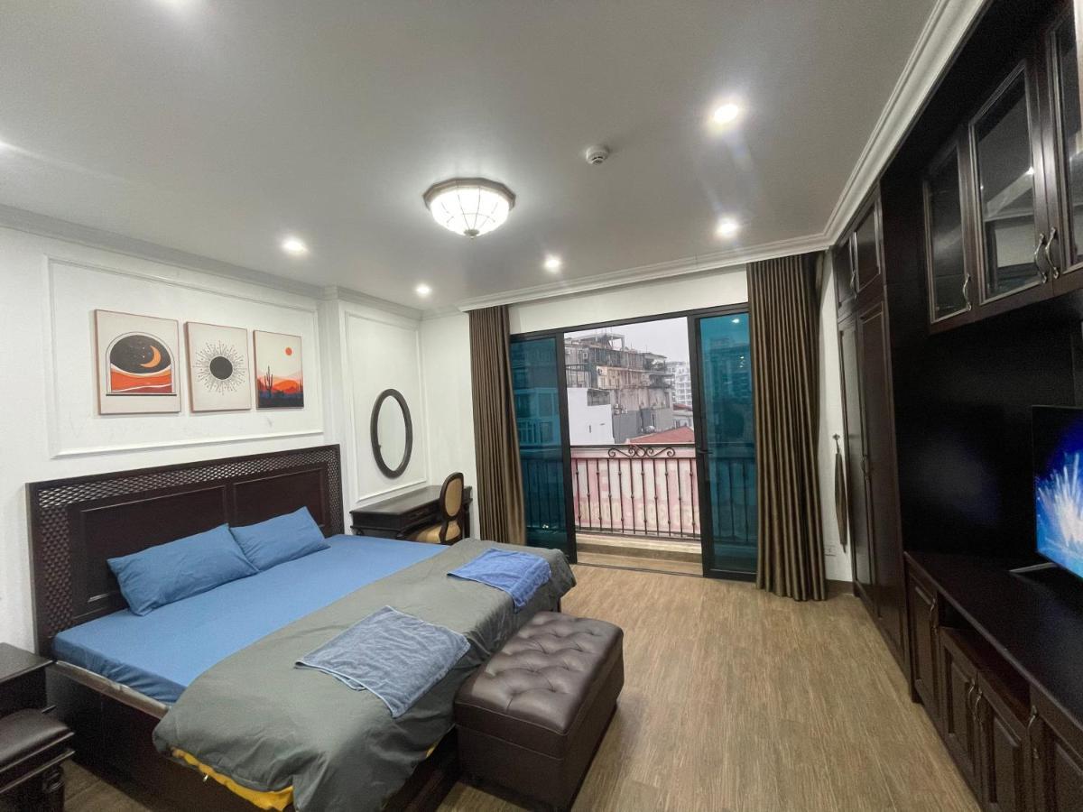 Apartment 2 Bedrooms/ Balcony