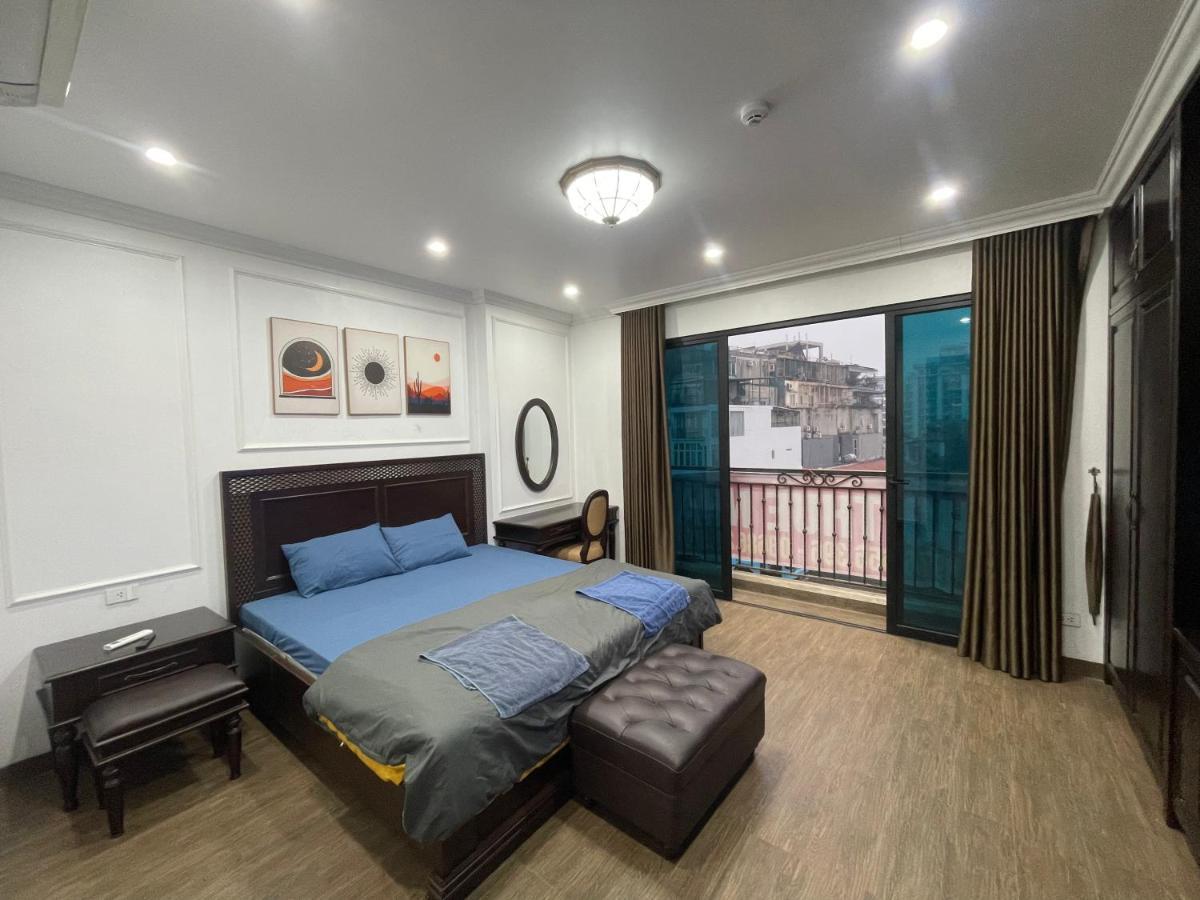Apartment 2 Bedrooms/ Balcony