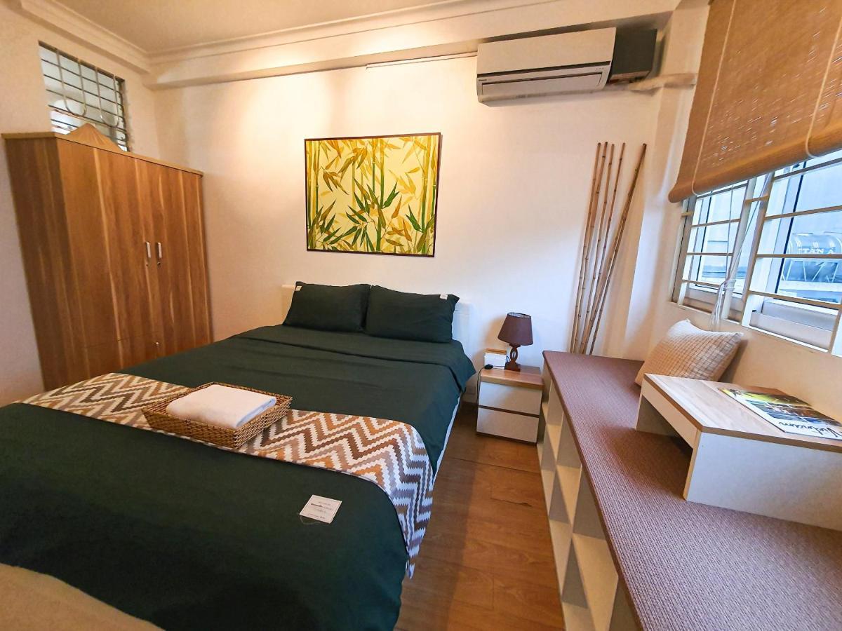 Location 3-4-5 Bedrooms House In Centre Of Ha Noi - Clean, Cozy And Private - The Tournesol